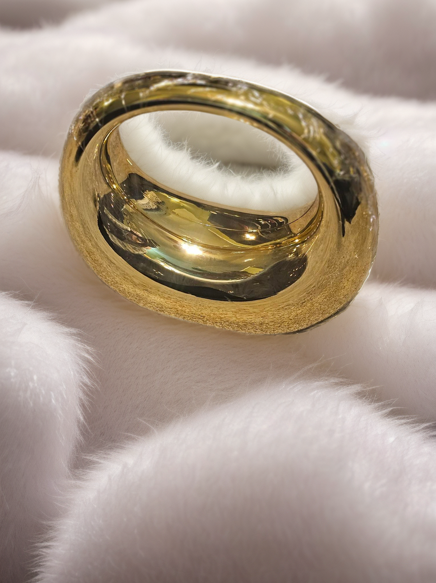 Radiant Gold Crescent Clutch - FashionNthingZ